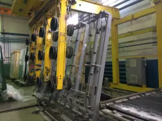 Загрузка и резка стекла